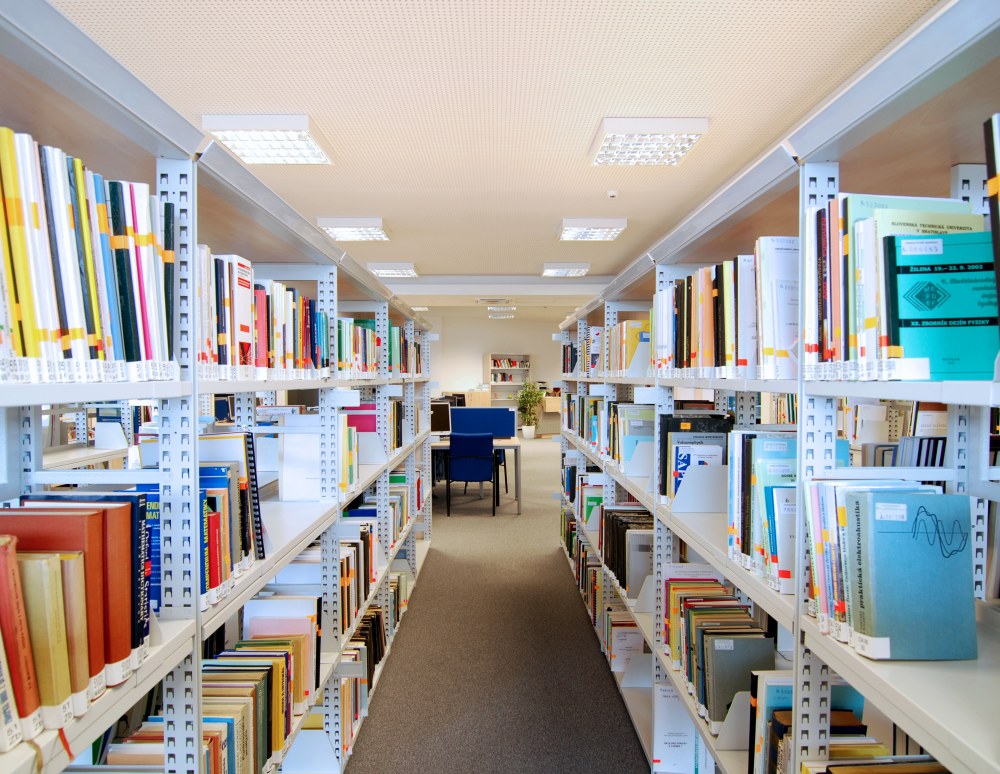 Center of Scientific and Technical Information, Library